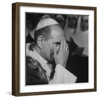 Pope Paul Vi, Officiating at Ash Wednesday Service in Santa Sabina Church-Carlo Bavagnoli-Framed Photographic Print