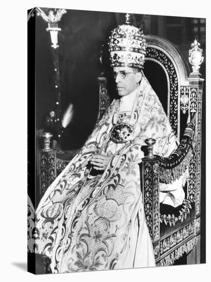 Pope Pius XII Celebrated the 10th Anniversary of His of His Papacy at the Sistine Chapel-null-Stretched Canvas