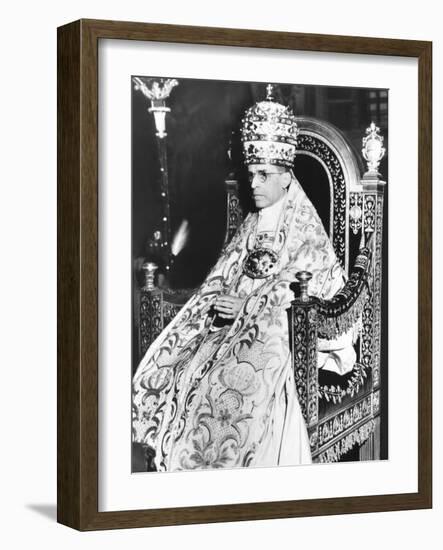 Pope Pius XII Celebrated the 10th Anniversary of His of His Papacy at the Sistine Chapel-null-Framed Photo