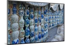 Porcelain House with chinaware cemented and glued onto the building, Tianjin, China-Keren Su-Mounted Photographic Print