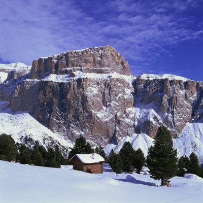 https://imgc.allpostersimages.com/img/posters/pordoi-peak-2950m-in-the-sella-mountains-in-the-dolomites-trentino-alto-adige-italy-europe_u-L-P6KY9A0.jpg?artPerspective=n