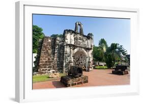 Porta De Santiago-Nico Tondini-Framed Photographic Print