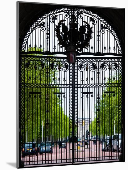 Portal Admiralty Arch - Buckingham Palace and The Mall View - London - England - United Kingdom-Philippe Hugonnard-Mounted Art Print