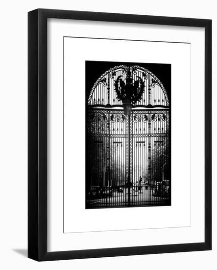 Portal Admiralty Arch - Buckingham Palace and The Mall View - London - England - United Kingdom-Philippe Hugonnard-Framed Art Print