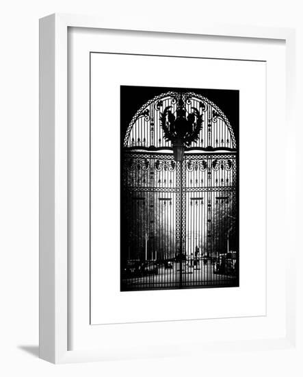 Portal Admiralty Arch - Buckingham Palace and The Mall View - London - England - United Kingdom-Philippe Hugonnard-Framed Art Print