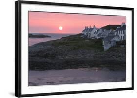 Portnahaven, Islay, Argyll and Bute, Scotland-Peter Thompson-Framed Photographic Print