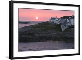 Portnahaven, Islay, Argyll and Bute, Scotland-Peter Thompson-Framed Photographic Print