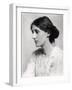 Portrait De La Romanciere Britannique Virginia Woolf (1882-1941).-George Charles Beresford-Framed Giclee Print