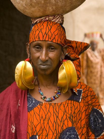 'Portrait of a Fulani Woman Wearing Traditional Gold Earrings, Mopti ...