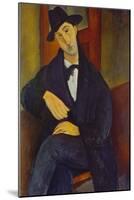 Portrait of a Man (M,Mario), 1919-Amadeo Modigliani-Mounted Giclee Print