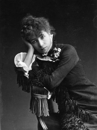Portrait Of Actress Sarah Bernhardt C 1878 Photographic Print Paul Nadar Allposters Com