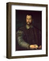 Portrait of Cosimo I De' Medici-Agnolo Bronzino-Framed Giclee Print