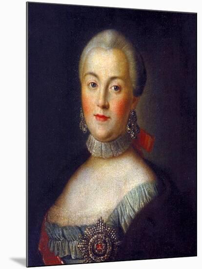 Portrait of Grand Duchess Catherine Alekseyevna, 1760-Alexei Petrovich Antropov-Mounted Giclee Print
