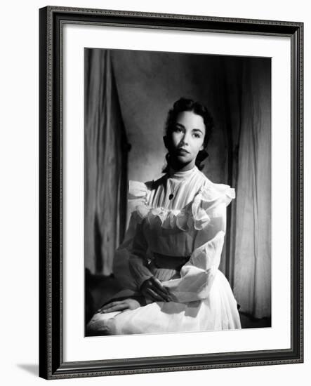 Portrait of Jennie, Jennifer Jones, 1948-null-Framed Photo