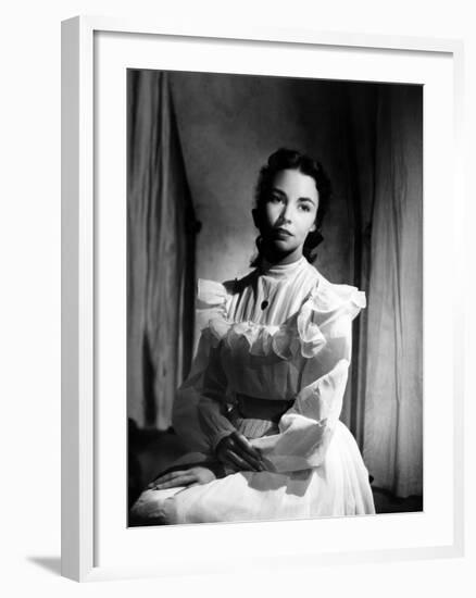 Portrait of Jennie, Jennifer Jones, 1948-null-Framed Photo