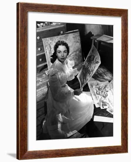 Portrait Of Jennie, Jennifer Jones, 1948-null-Framed Photo