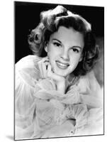 Portrait of Judy Garland, 1943 Portrait-null-Mounted Photo