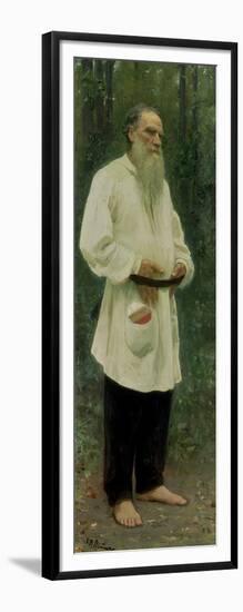 Portrait of Lev Tolstoy (1828-1910) 1901-Ilya Efimovich Repin-Framed Giclee Print