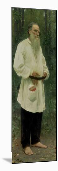 Portrait of Lev Tolstoy (1828-1910) 1901-Ilya Efimovich Repin-Mounted Giclee Print