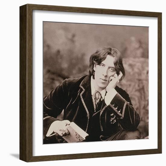 Portrait of Oscar Wilde (1854-1900), 1882 (B/W Photo) (Detail of 87436)-Napoleon Sarony-Framed Giclee Print