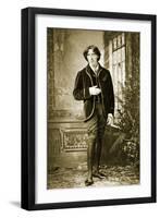 Portrait of Oscar Wilde C. 1882-Napoleon Sarony-Framed Photographic Print