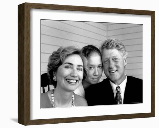 Portrait of President Bill Clinton, Daughter Chelsea and Wife Hillary Rodham Clinton-Alfred Eisenstaedt-Framed Photographic Print