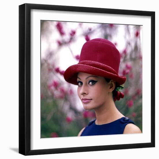 Portrait of Sophia Loren-Mario de Biasi-Framed Premium Photographic Print