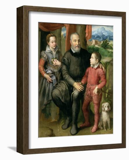 Portrait of the Artist's Family, Minerva Amilcare and Asdrubale, 1559-Sofonisba Anguisciola-Framed Giclee Print