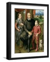 Portrait of the Artist's Family, Minerva Amilcare and Asdrubale, 1559-Sofonisba Anguisciola-Framed Giclee Print