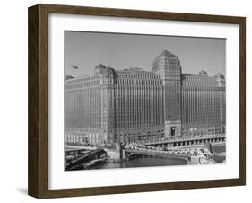 Postal Service Helicopter Nearing Merchandise Mart-null-Framed Photographic Print