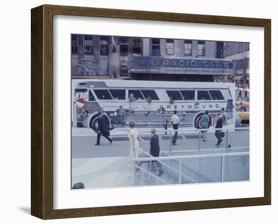 Posters - Greyhound Bus Poster - New York-Yale Joel-Framed Photographic Print