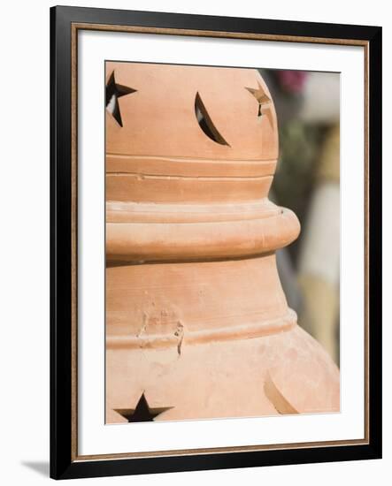 Pot Detail, Dubai, United Arab Emirates, Middle East-Amanda Hall-Framed Photographic Print