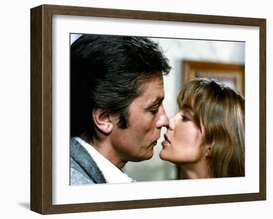 Pour la peau d'un flic by Alain Delon with Alain Delon and Anne Parillaud, 1981 (photo)-null-Framed Photo