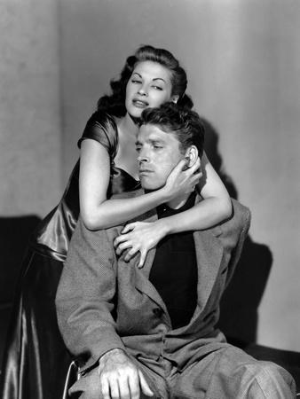 https://imgc.allpostersimages.com/img/posters/pour-toi-j-ai-tue-criss-cross-by-robertsiodmak-with-yvonne-by-carlo-and-burt-lancaster-1949-b-w-p_u-L-Q1C2RIO0.jpg?artPerspective=n