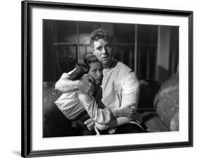 Pour toi j'ai tue CRISS CROSS by RobertSiodmak with Yvonne by Carlo, Burt Lancaster, 1949 (b/w phot-null-Framed Photo