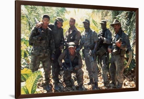 PREDATOR, 1987 directed by JOHN McTIERNAN Arnold Scharzenegger, Carl Weathers (center) and Jese Ven-null-Framed Photo