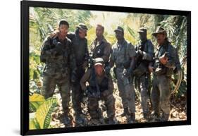 PREDATOR, 1987 directed by JOHN McTIERNAN Arnold Scharzenegger, Carl Weathers (center) and Jese Ven-null-Framed Photo