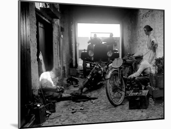 Preparation for the 1924 Isle of Man Amateur TT Race-null-Mounted Photographic Print