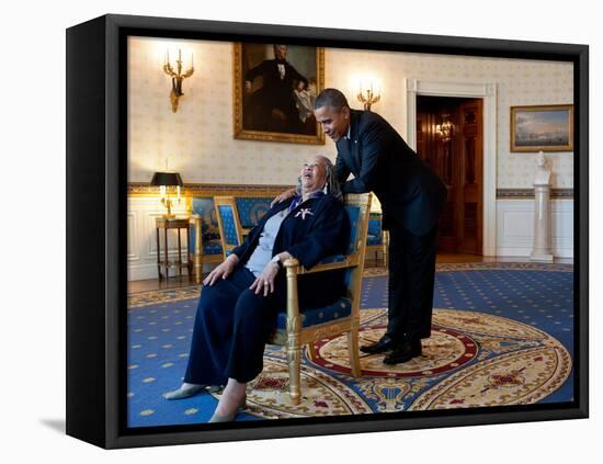 Pres Barack Obama Talks with Presidental Medal of Freedom Recipient Toni Morrison, May 29, 2012-null-Framed Stretched Canvas
