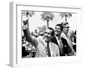 Pres Richard Nixon, Gov Ronald Reagan and Donald Johnson, Administrator of Veterans Affairs-null-Framed Photo