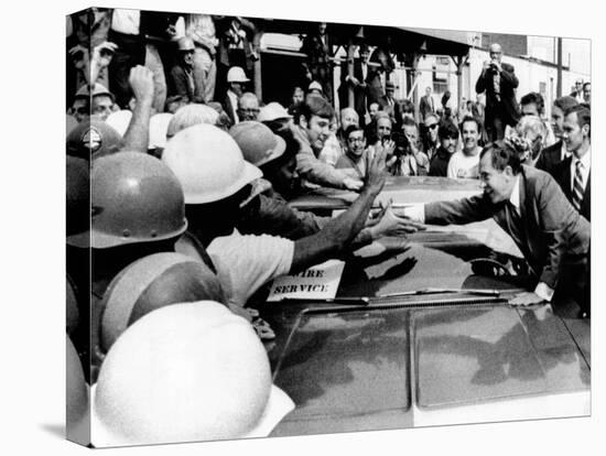 Pres Richard Nixon Shake Hands with Construction Workers from IBM Building, Chicago, Sept 17, 1970-null-Stretched Canvas