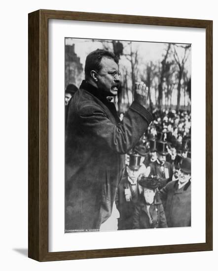 Pres. Theodore Roosevelt Speaking to Crowd During Campaign-null-Framed Photographic Print