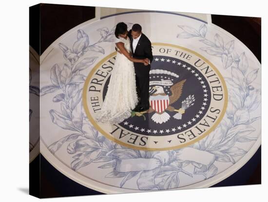 President Barack Obama and First Lady Dance at the Commander in Chief Inaugural Ball-null-Stretched Canvas