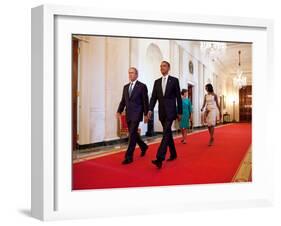 President Barack Obama and First Lady Michelle Obama Walk with Former President George W Bush-null-Framed Photo