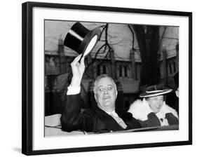 President Franklin and Eleanor Roosevelt Greeting Crowds in Washington DC-null-Framed Photo