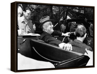 franklin d roosevelt cigarette holder Summit celebrates President's Day with FDR Living History portrayal President Franklin Roosevelt, Debonair with