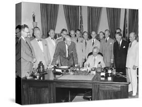 President Harry Truman Signing H.R. 5632, the National Security Act Amendments of 1949-null-Stretched Canvas