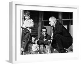 President Lyndon Johnson in Conversation the Tom Fletcher Family of Inez, Kentucky-null-Framed Photo