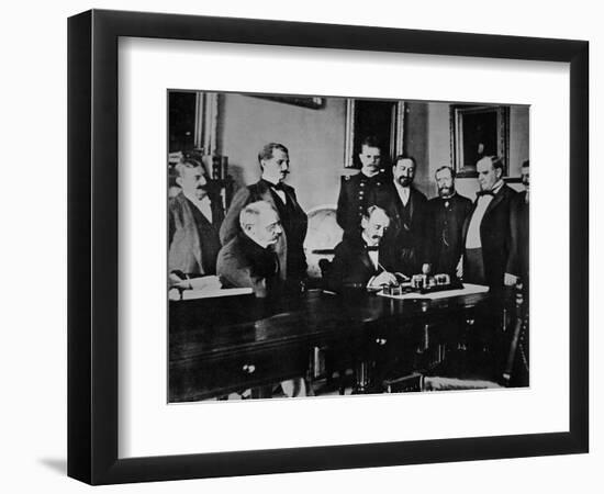 President William Mckinley (1843-1901) Witnesses the Signing of the The Peace Protocol-American Photographer-Framed Giclee Print