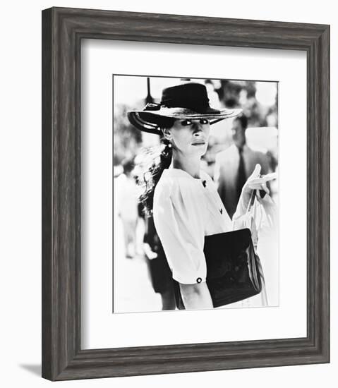 Pretty Woman-null-Framed Photo